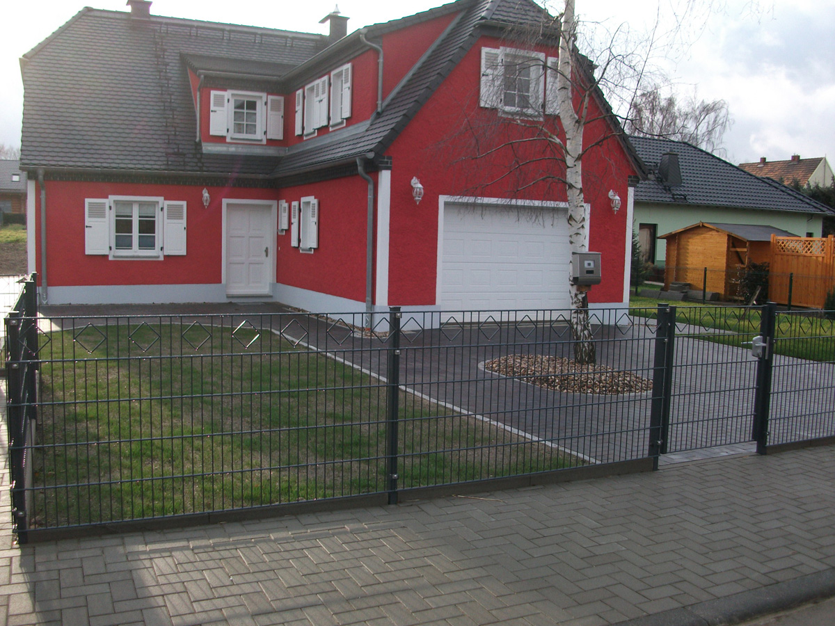 Anlage mit Karo Ornamenten